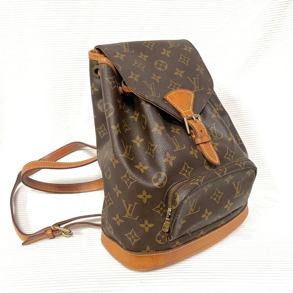 Louis Vuitton Montsouris MM Backpack - Picture 2 of 16